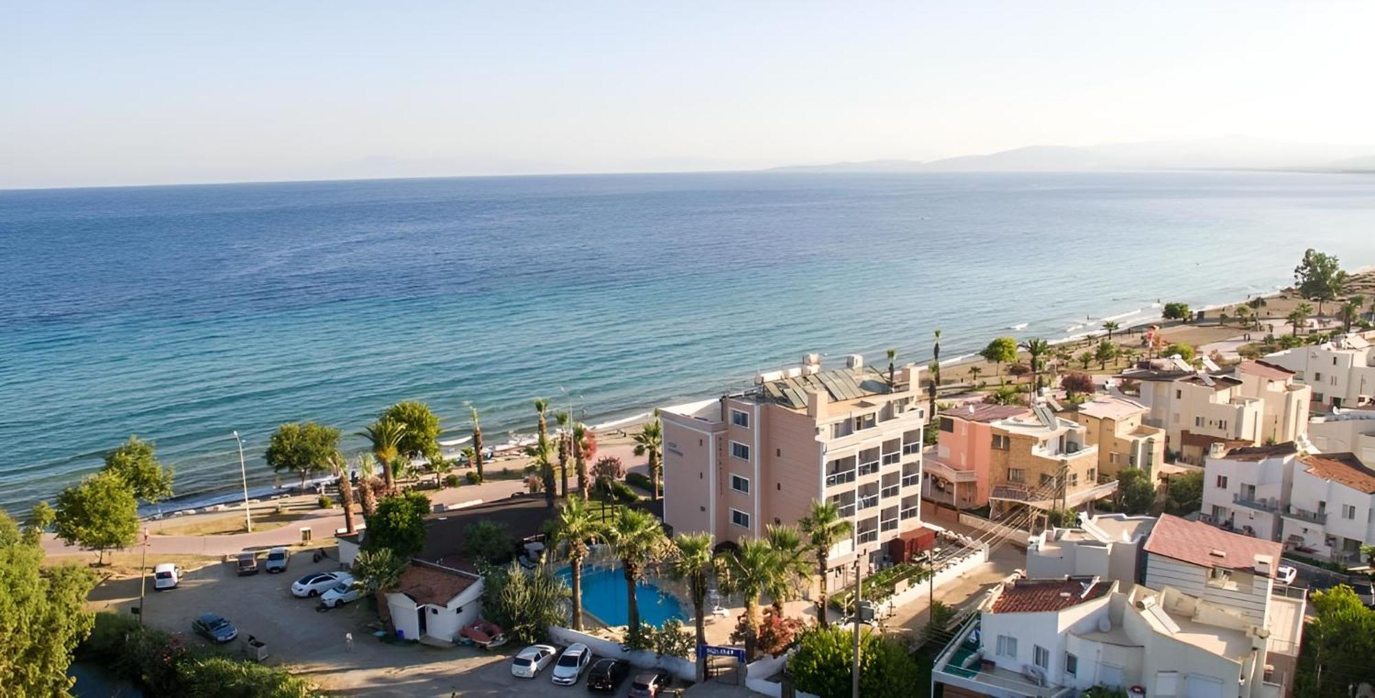 Holiday Hotel Kusadası Exterior foto